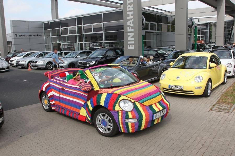 Volkswagen Beetle Sunshine Tour 2013 года  (фото 2 из 3)